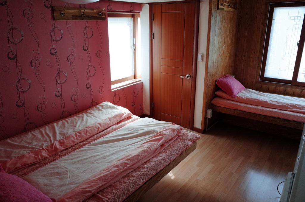 Bong Backpackers Hostel Seoul Bilik gambar