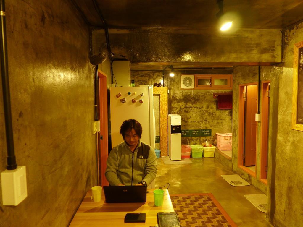 Bong Backpackers Hostel Seoul Bilik gambar